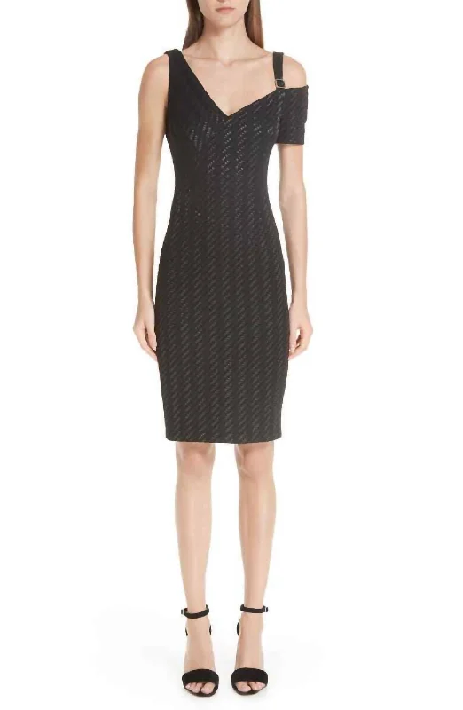 Stretch Weave Midi Cold Shoulder Dress In Black Fashion Midi Skirt