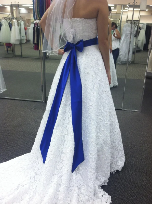 David's Bridal Allover Beaded Corded Lace A-Line Gown/ CT2406 Lace Dress Lace